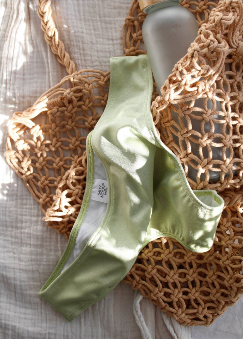 Braguita de bikini estilo tanga color verde oliva - edición limitada